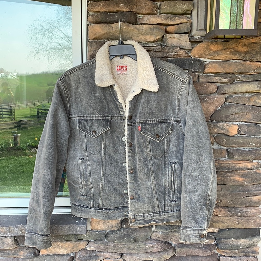 Vintage Levi’s Sherpa-Lined Denim Jacket